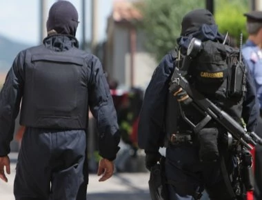 Σαλβίνι: «Στέλνω τους καραμπινιέρους στα σύνορα με την Γαλλία» - Ιταλοί αστυνομικοί απέναντι σε Γάλλους συνοριοφύλακες!